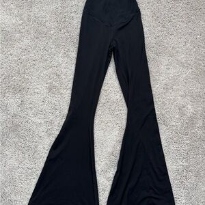 OFFLINE Real Me High Waisted Crossover Super Fare Legging - Black